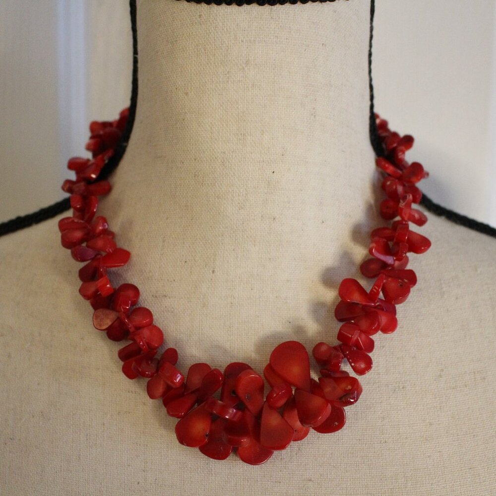 Vintage Red Coral Look Chip Statement Necklace Chunky 16โ + Extender